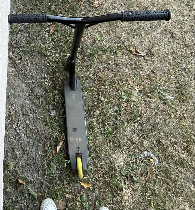 Vand trotineta freestyle raven