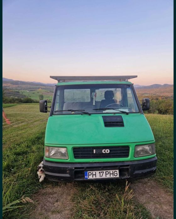 Vând autoutilitară IVECO DAILY 35 8,basculabil 3 părți.