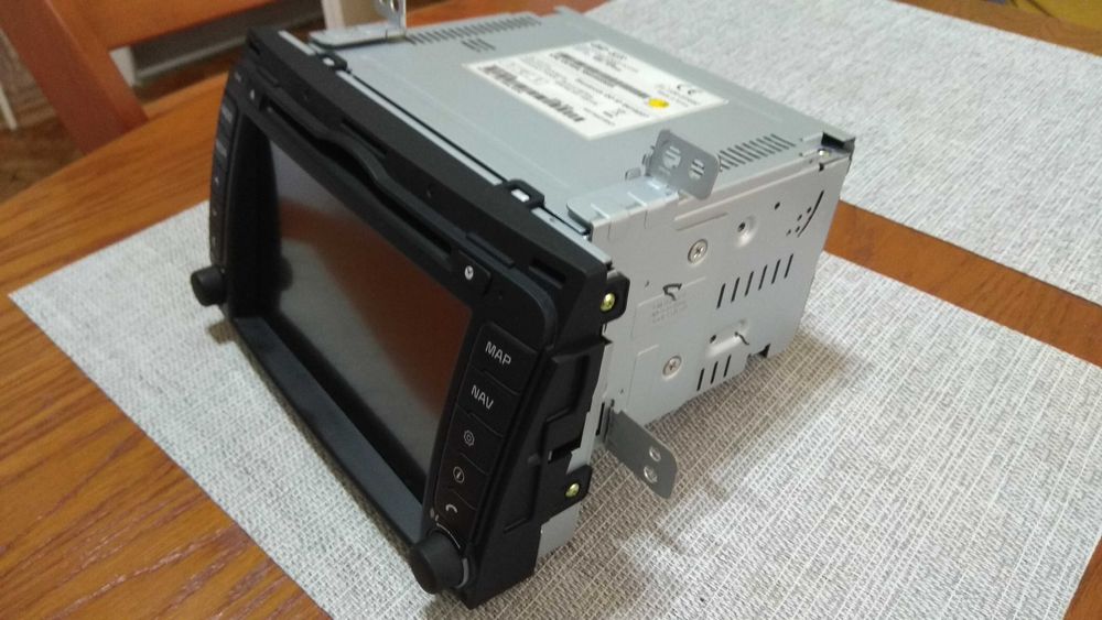 Заводска мултимедия за Киа Спортидж 3 + рамка.