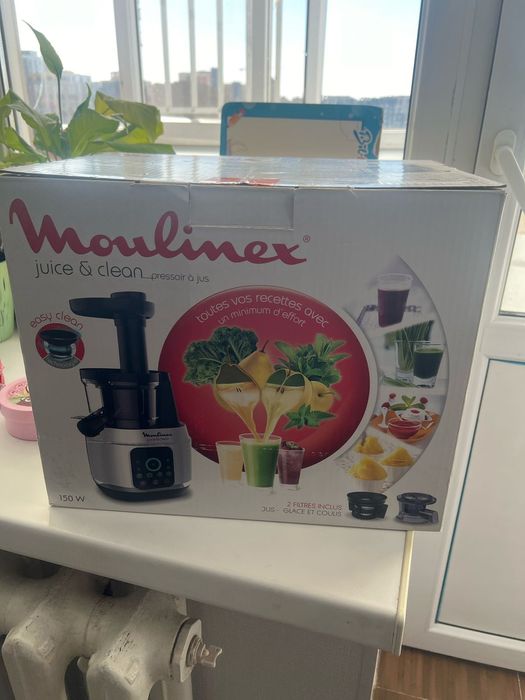 Продам в отличном состоянии соковыжималку.