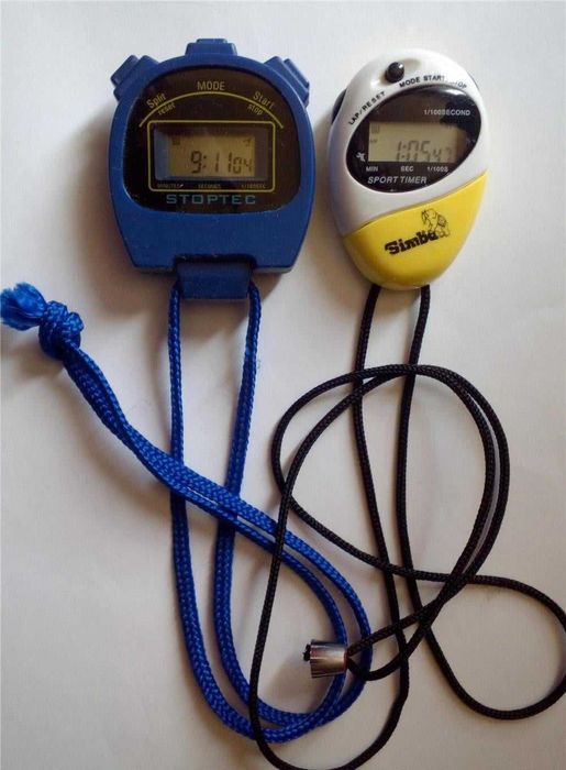 2 cronometre sportive, vechi, functionale