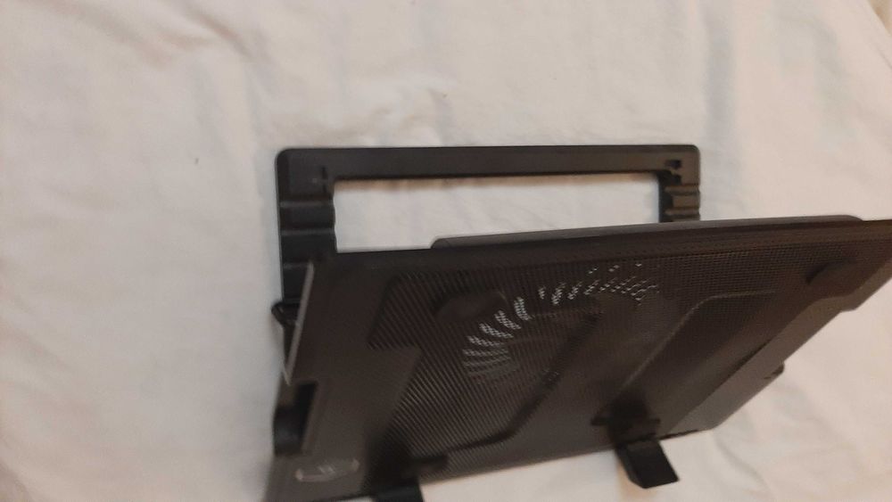 Поставка за РС/монитор настолна и поставка за лаптоп