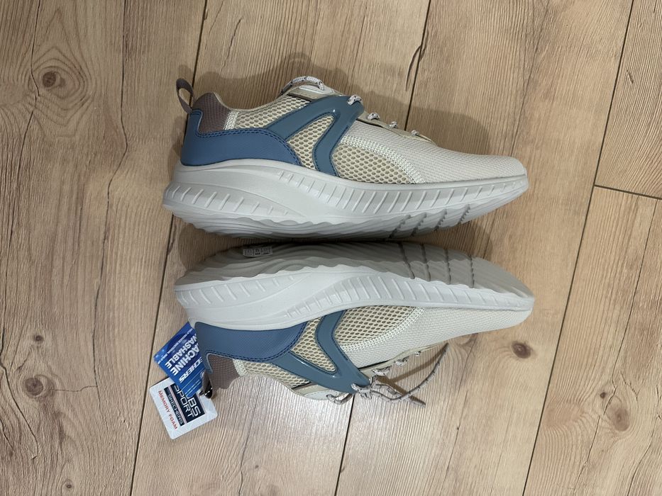 Кроссовки Sketchers 40размер