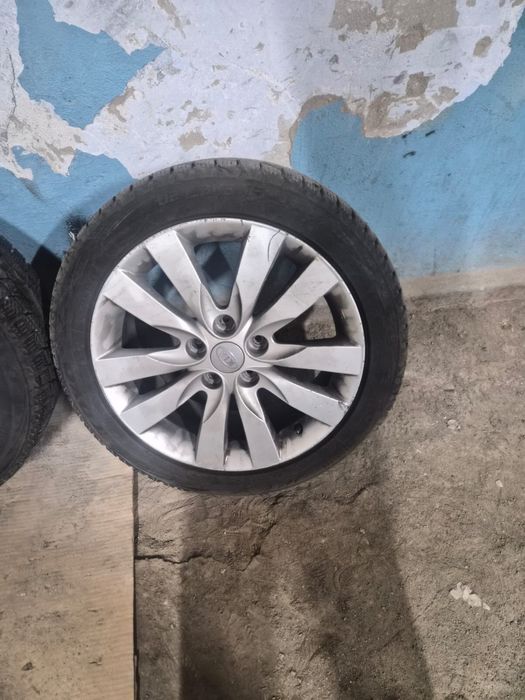 Toyo 205/50/17 с дисками