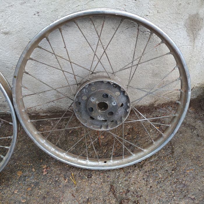 Части за ИЖ, Ковровец и Балкан