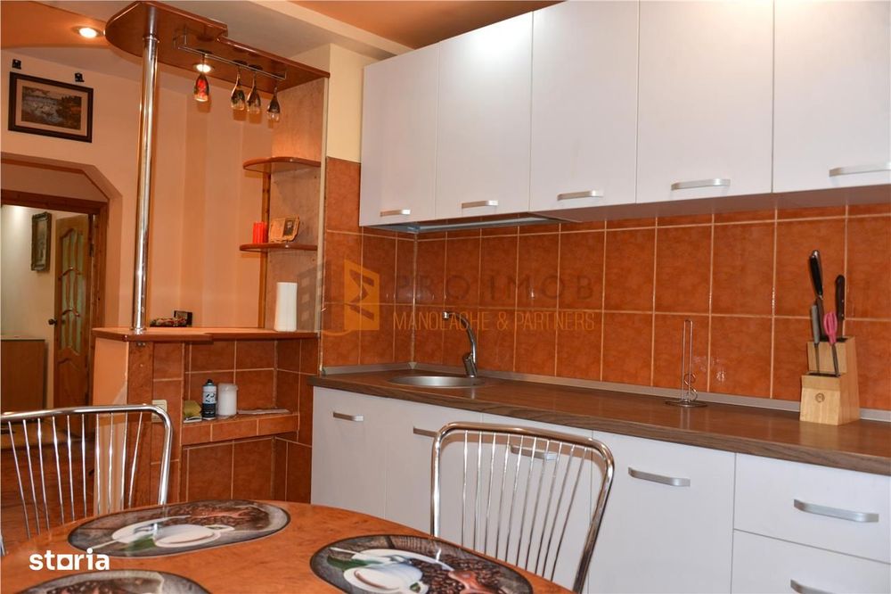 Apartament 3 camere cf 1 decomandat zona 1 Decembrie 1918