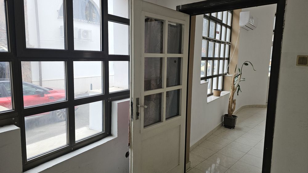Дава се под наем Магазин в Враца, Подбалканска - 54 кв.м за 408 € - Снимка #11