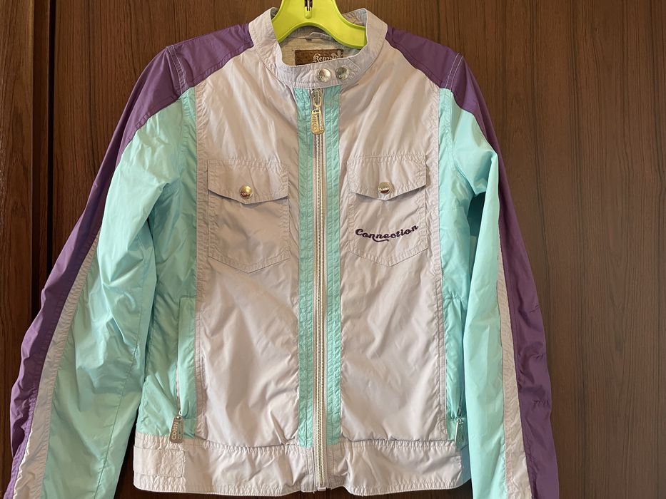 Тънко яке на Kenvelo