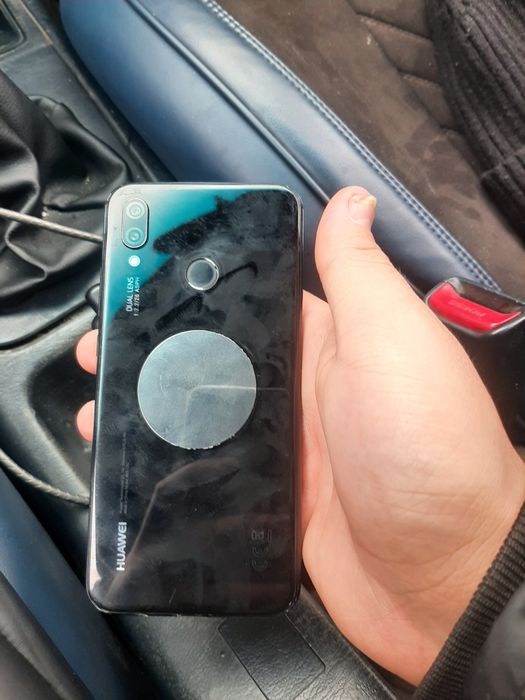 Продам хуавей пи 20 лайт