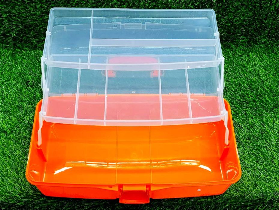 Ящик для инструментов пластмассовый