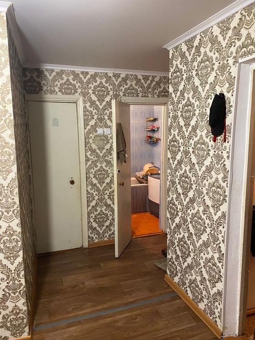 Продаю квартиру 3 комнатную.В городе Чу