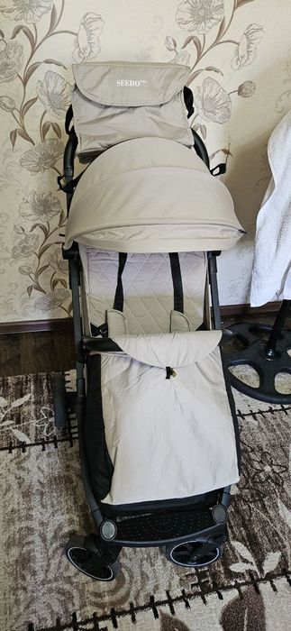 Коляска почти как новая