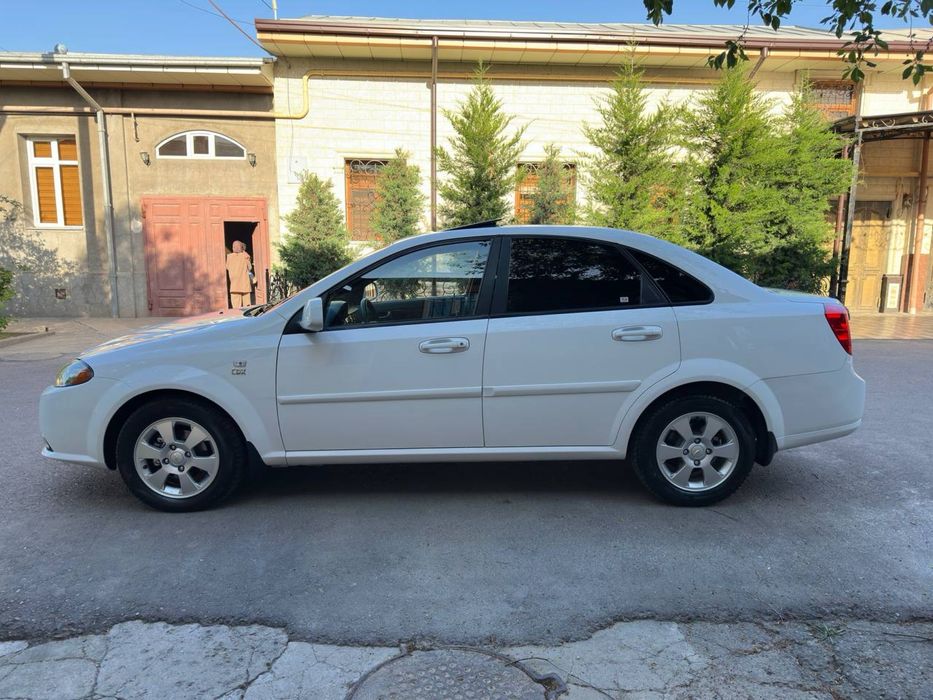 Jentra 2023 kraska tozza