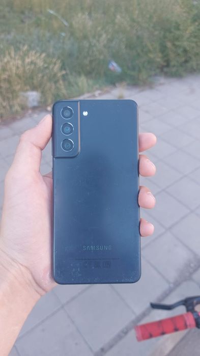 Продам самсунг с21фе 8/256