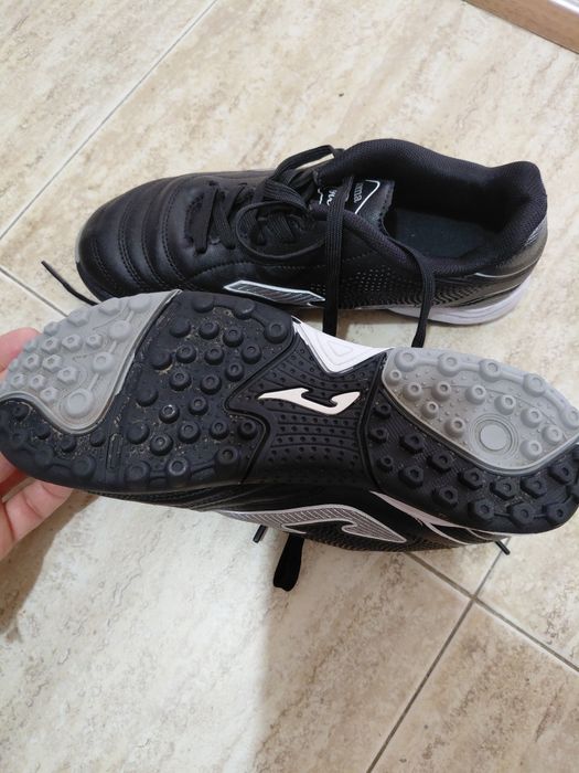 Футболни обувки Joma