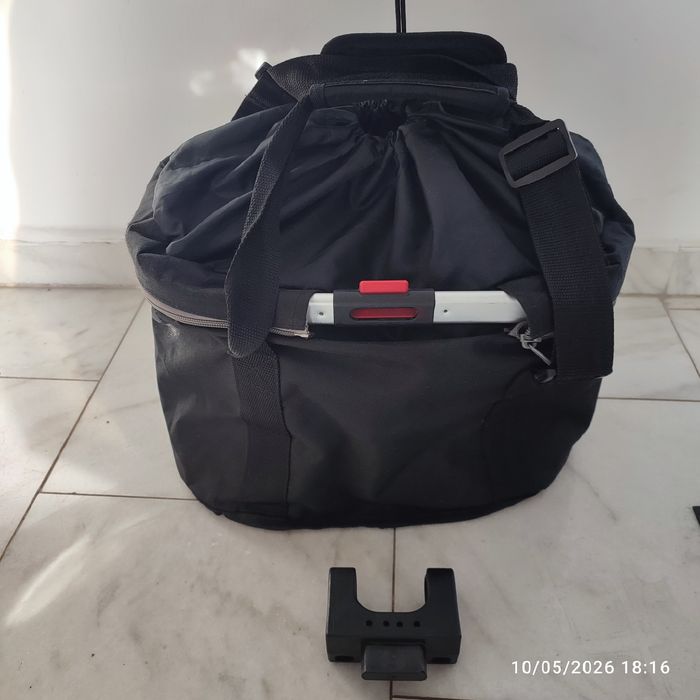 Vând geanta portbagaj bicicleta