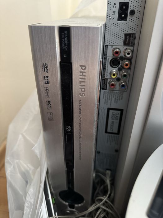 Телевизор + колонки philips + проигрыватель