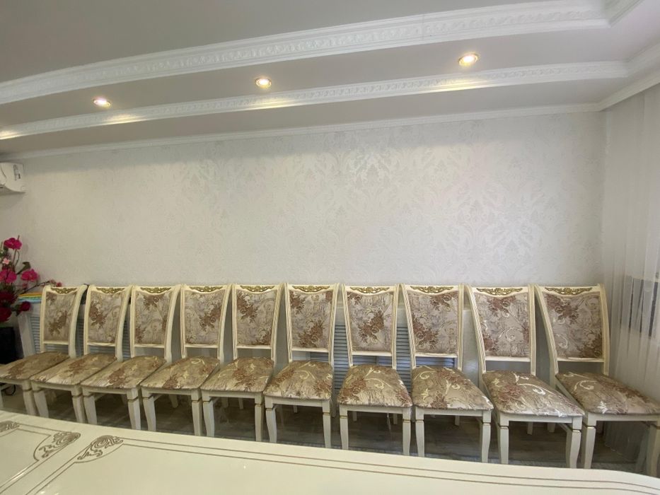 Срочно продам дагестанский стол.