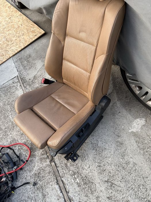 Лява рекаро седалка БМВ Е60 Е61