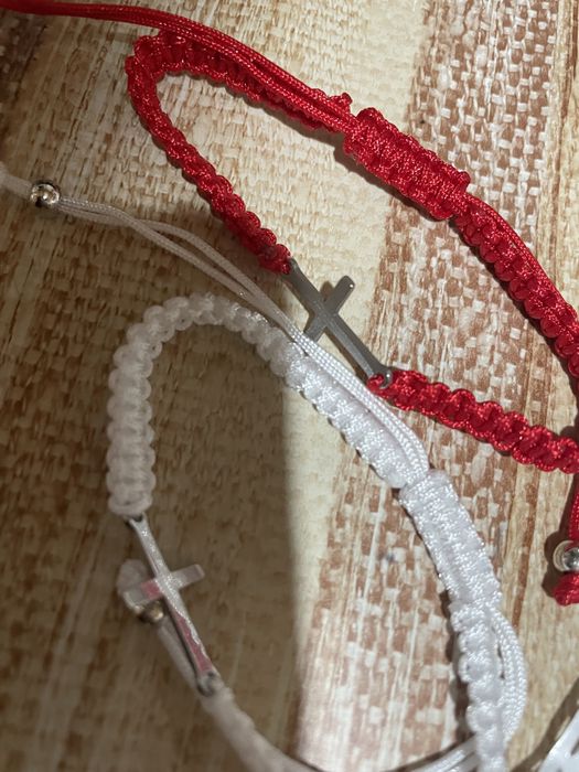 Гривна с кръст  / гривничка с кръст/ герданче с кръст
