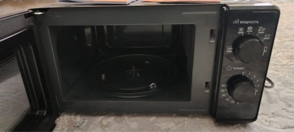 Микроволновка Magna