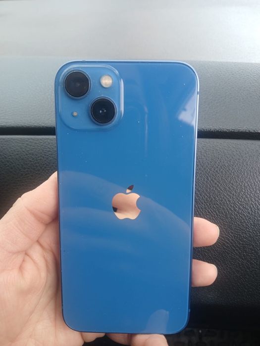 Iphone 13 , 128 голубого цвета