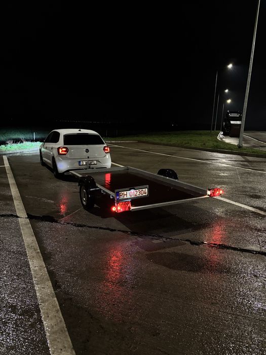 Inchiriez remorca 3/1,5 m  750kg categoria B