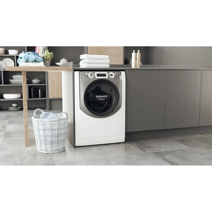Пералня със сушилня Hotpoint Ariston