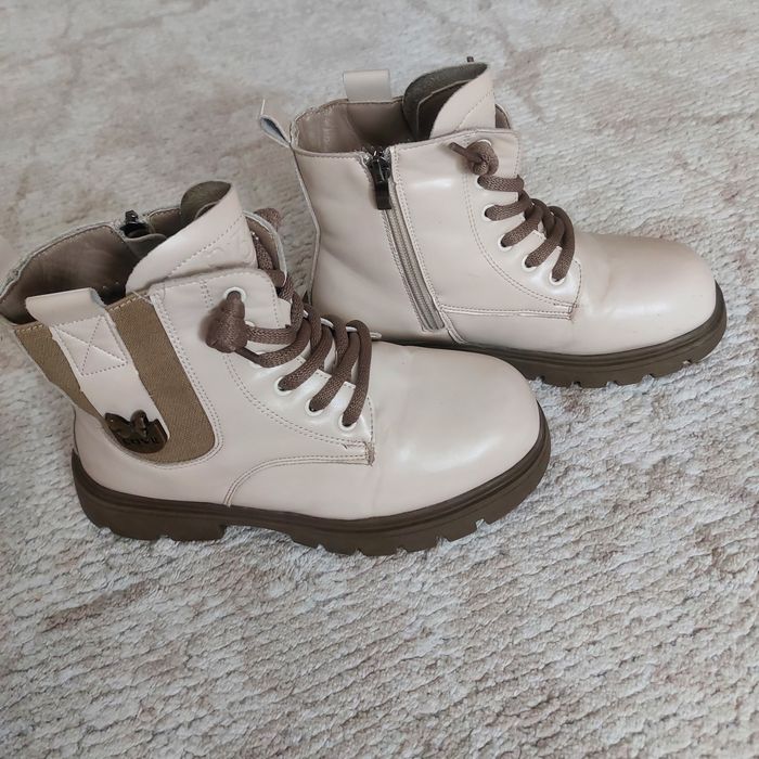 Продам детские сапоги