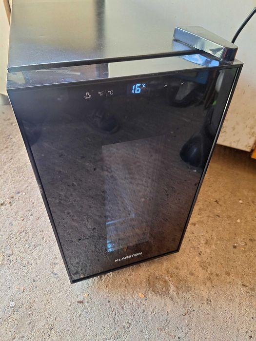 mini Cooler racitor de vinuri Klarstein Bellevin 8 Uno mini frigider