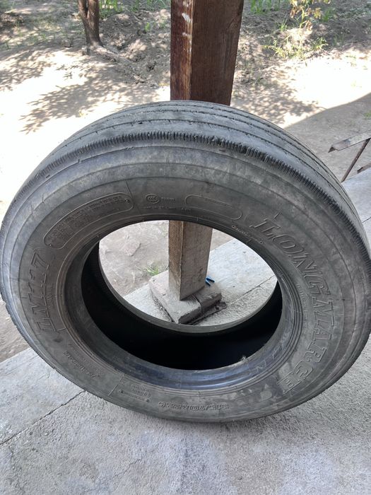 315/70R22.5 LONGMARCH balon 2 ta jup holati yaxshi tishlari 20 30 %
