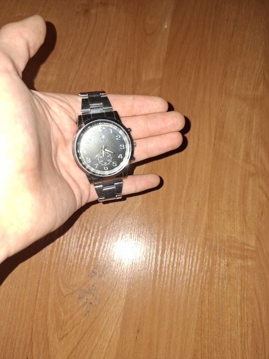 Продам часы ролекс,касио