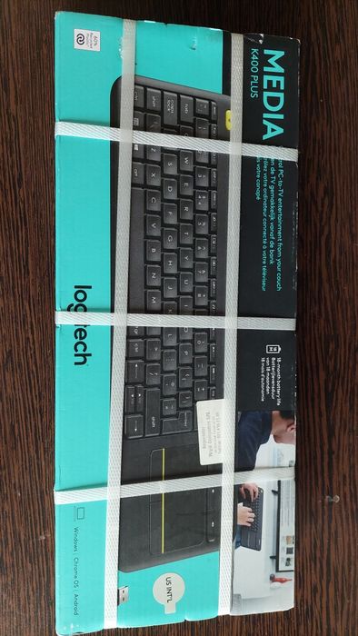 Logitech wireless keyboard tastatura  gamepad integrat