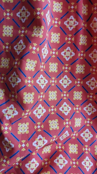 Страхотна пъстра рокля