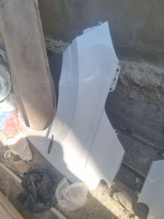 Автозапчасти на Киа карнивал