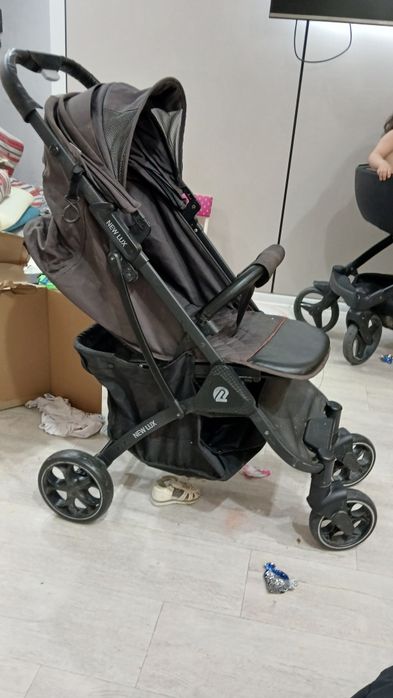 Продам кольяску в хорошем состояний