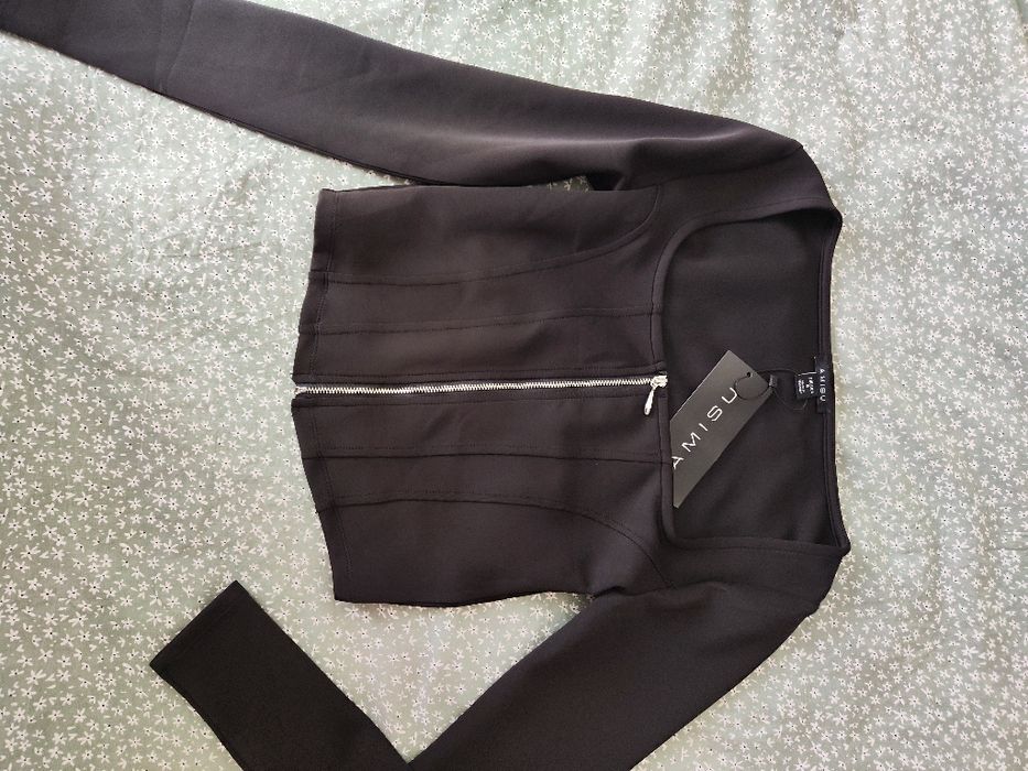 Къса блуза с цип,еластична материя Amisu S