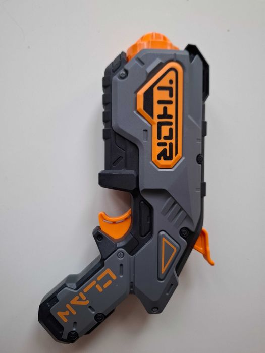 Детски пистолет за 4лв