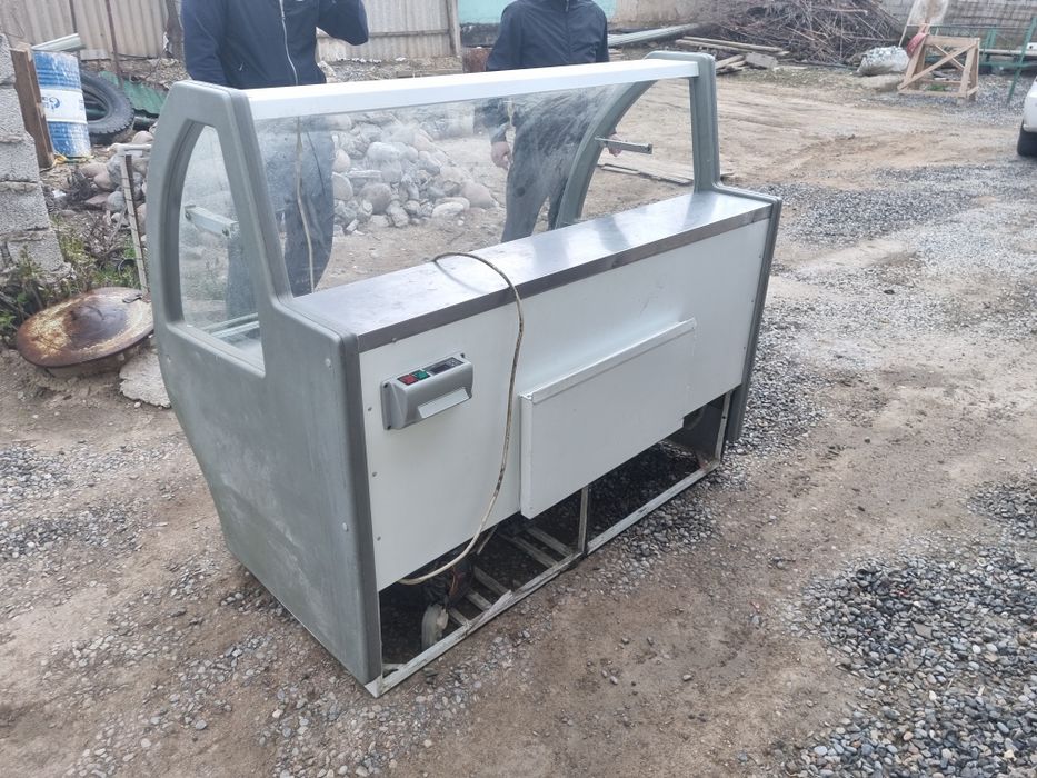 Ветринни халадилник