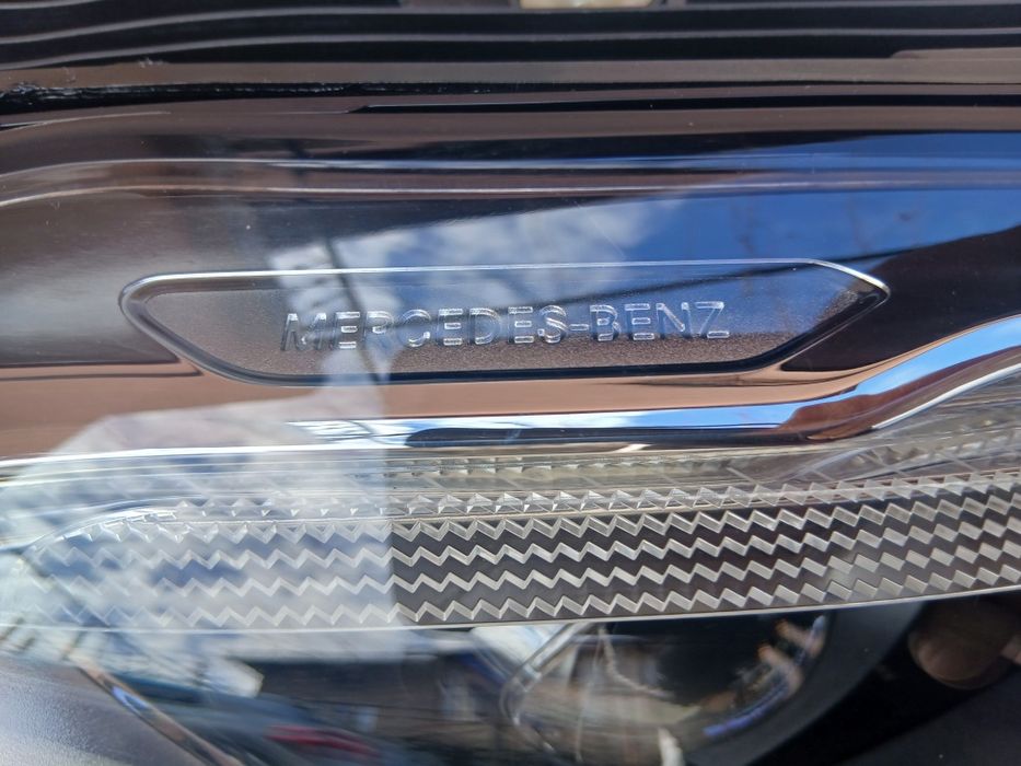 Десен фар  mercedes glc