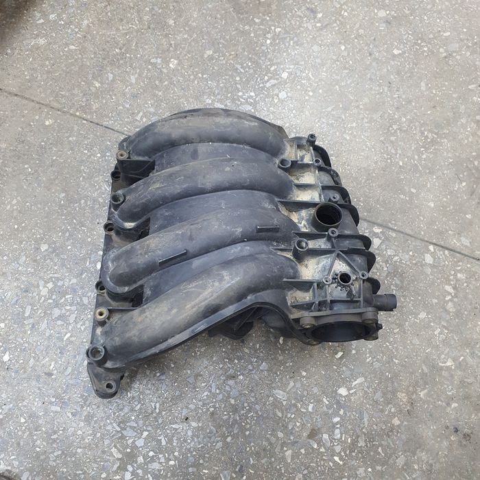 Впускной коллектор bmw e90, e91, e92, e93