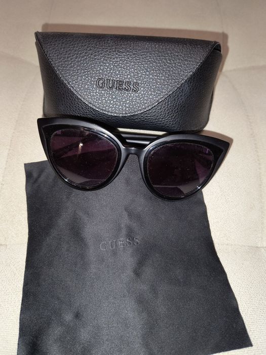 Guess слънчеви очила