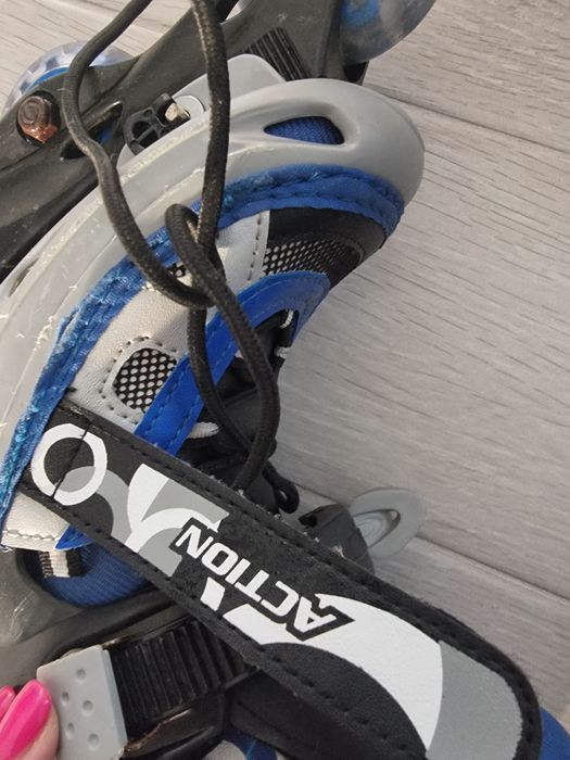 Role copii/baieti reglabile cu roti din silicon ,31-34