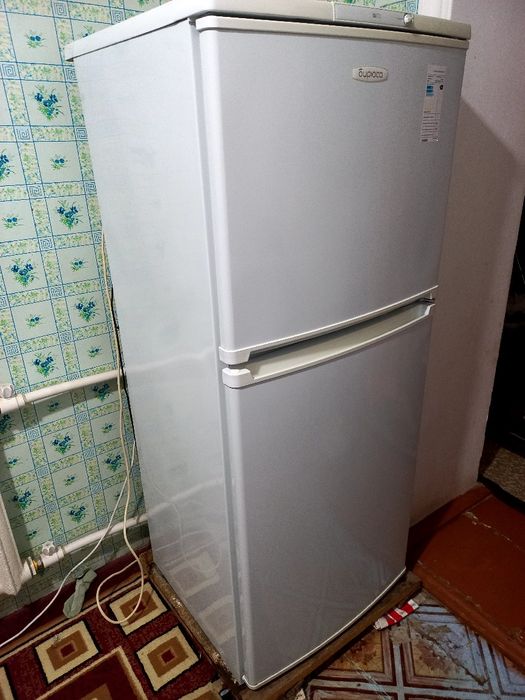 Холодильник  бирюса