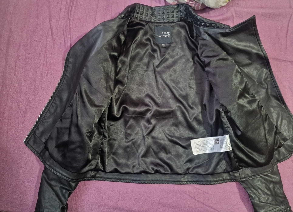 Кожено яке Guess