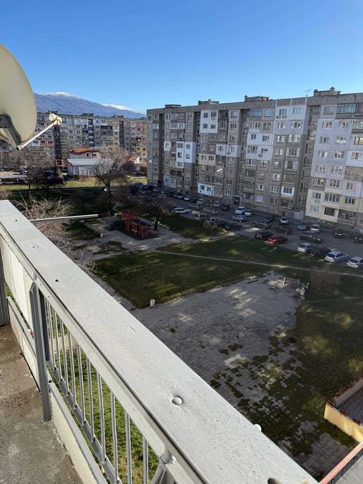 3-ст Апартамент в Перник, кв. Мошино