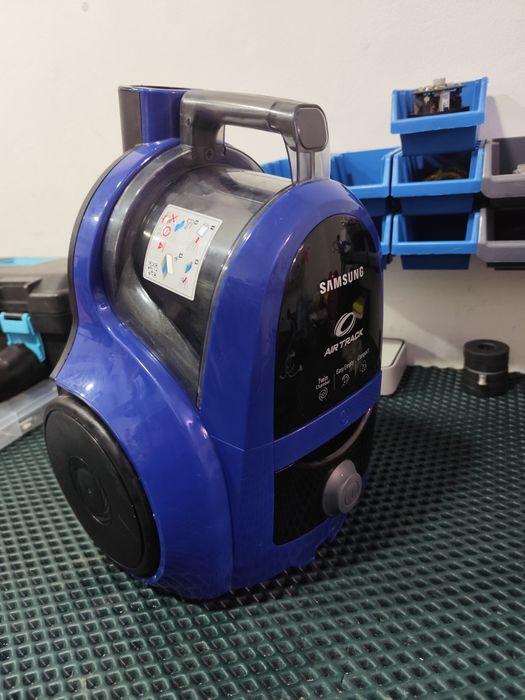 Продам пылесосы б/у