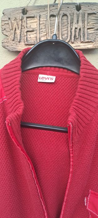 Pulover  Levi's  Strauss