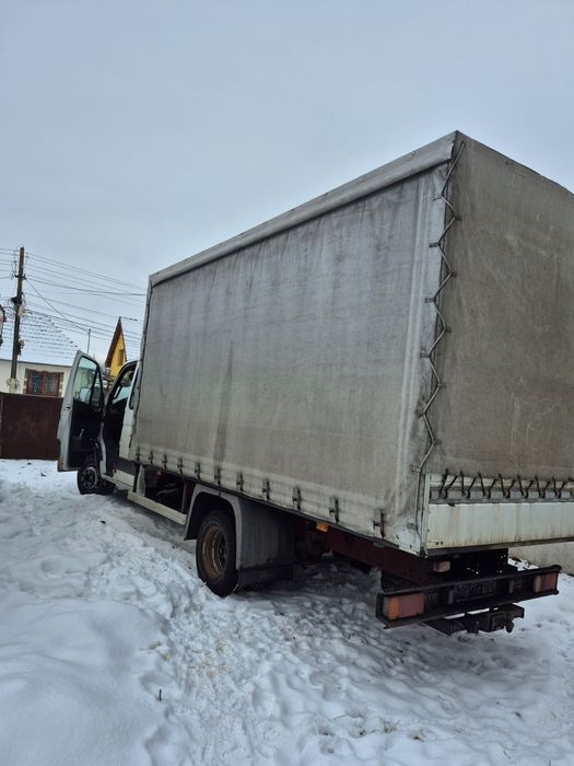 Vând iveco daily