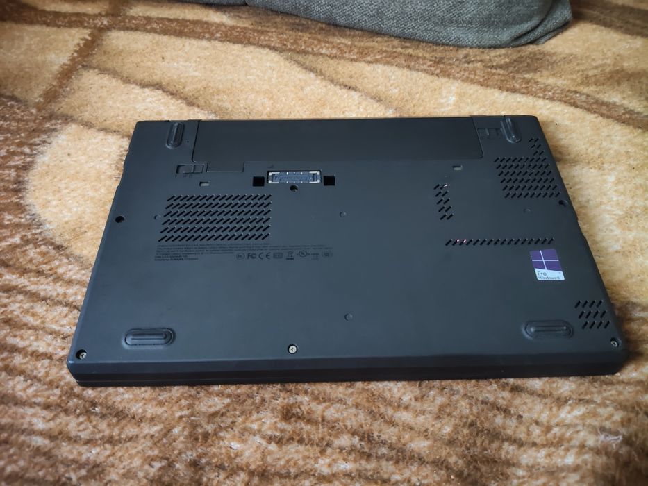 Lenovo x240 i3 gen 4